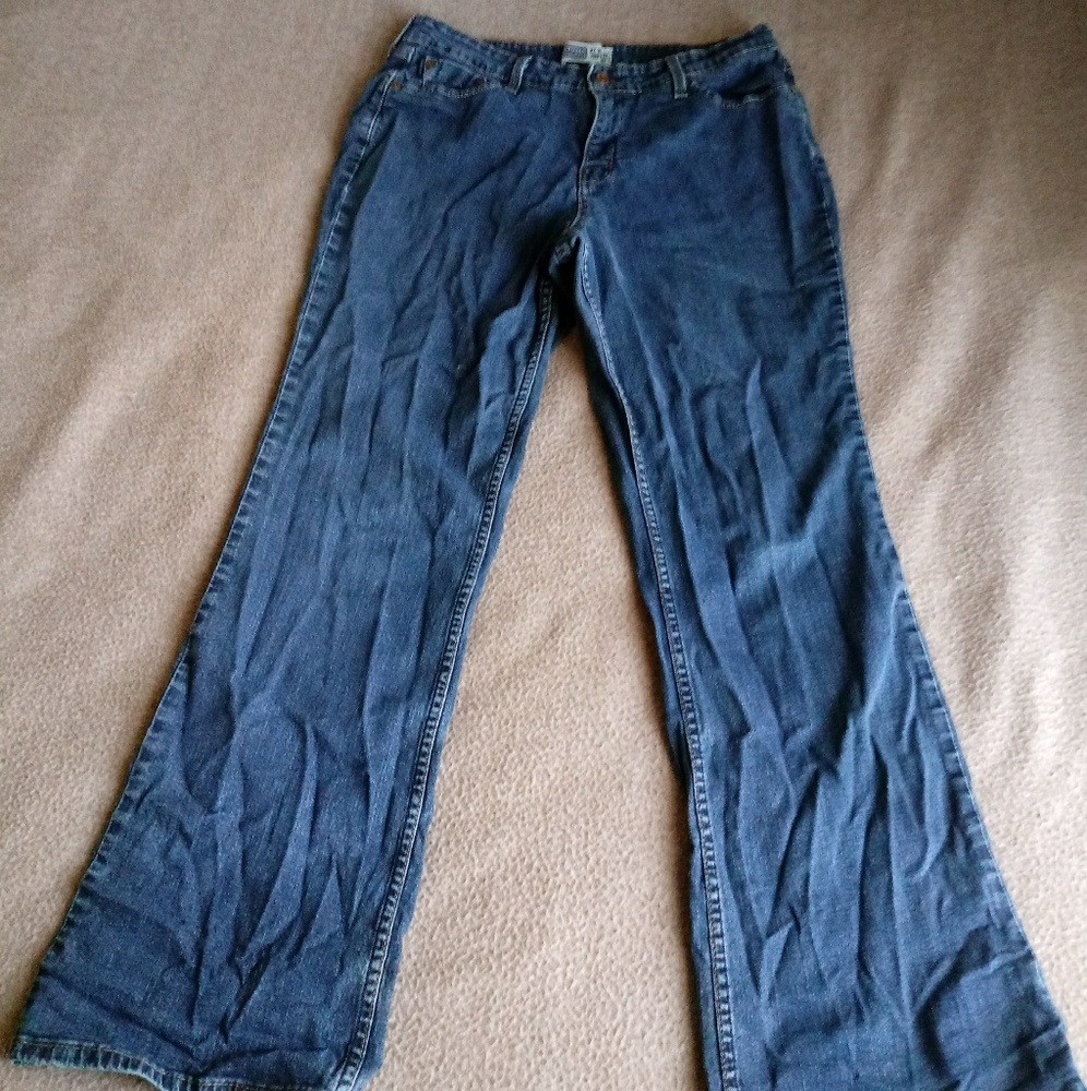 Signature by Levi Strauss jeans